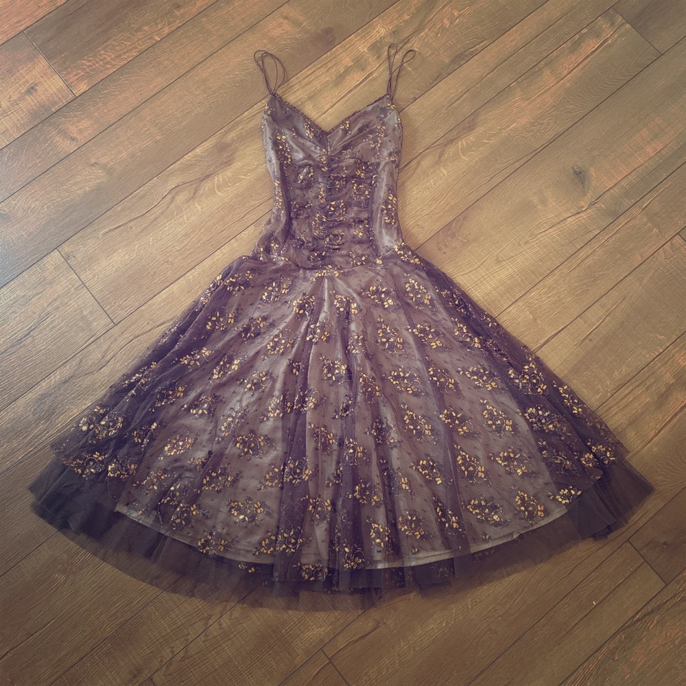 Vintage Caché Brown Midi Dress